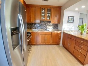 205 18th Avenue N, Lake Worth Beach FL 33460