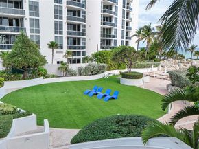 18001 Collins Ave 2806, North Miami Beach FL 33160