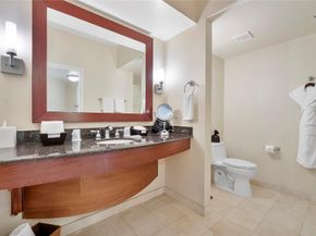 18001 Collins Ave 2806, North Miami Beach FL 33160