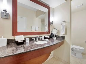 18001 Collins Ave 2806, North Miami Beach FL 33160