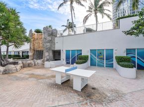 18001 Collins Ave 2806, North Miami Beach FL 33160