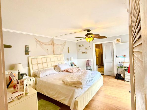 711 Springdale Circle, Palm Springs FL 33461