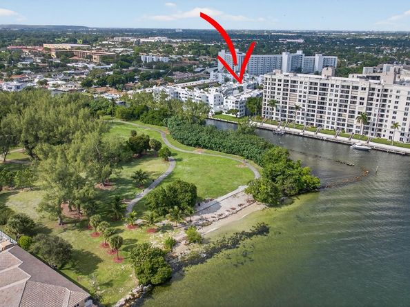 2850 NE 14th Street Cswy 107, Pompano Beach FL 33062