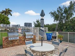 2850 NE 14th Street Cswy 107, Pompano Beach FL 33062