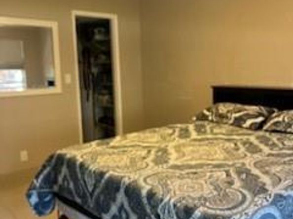 565 Oaks Ln 103, Pompano Beach FL 33069