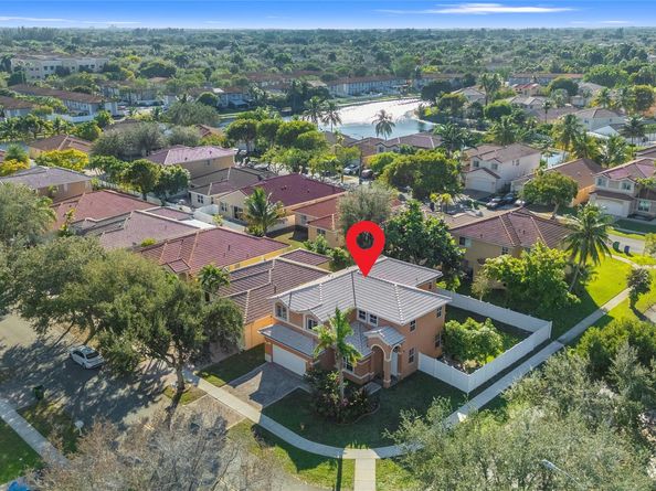 2704 SW 128th Ave, Miramar FL 33027