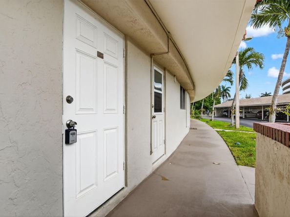 1319 E Hillsboro Blvd 110, Deerfield Beach FL 33441