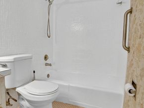 1319 E Hillsboro Blvd 110, Deerfield Beach FL 33441