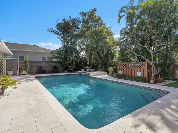 108 SE 14th Ct, Deerfield Beach FL 33441