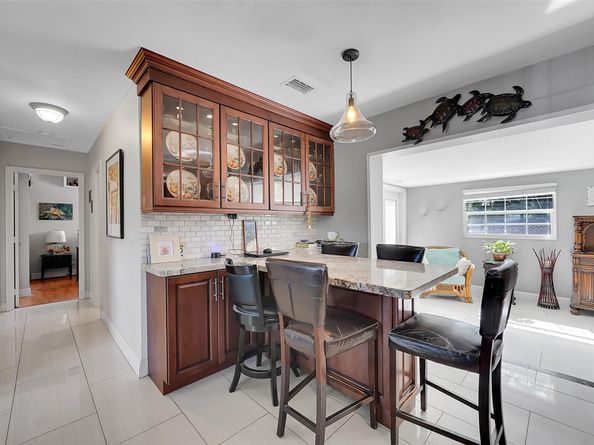 108 SE 14th Ct, Deerfield Beach FL 33441