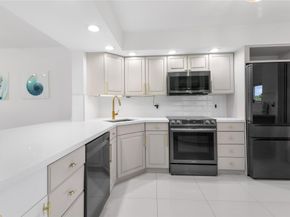 3111 NE 51st St 403C, Fort Lauderdale FL 33308