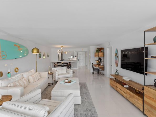 3111 NE 51st St 403C, Fort Lauderdale FL 33308