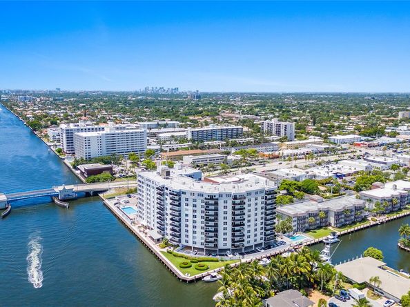 3111 NE 51st St 403C, Fort Lauderdale FL 33308