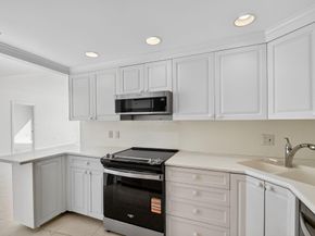 2780 S Ocean Boulevard 703, Palm Beach FL 33480