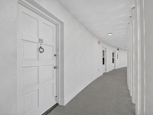 2780 S Ocean Boulevard 703, Palm Beach FL 33480