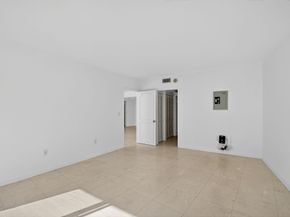 2780 S Ocean Boulevard 703, Palm Beach FL 33480