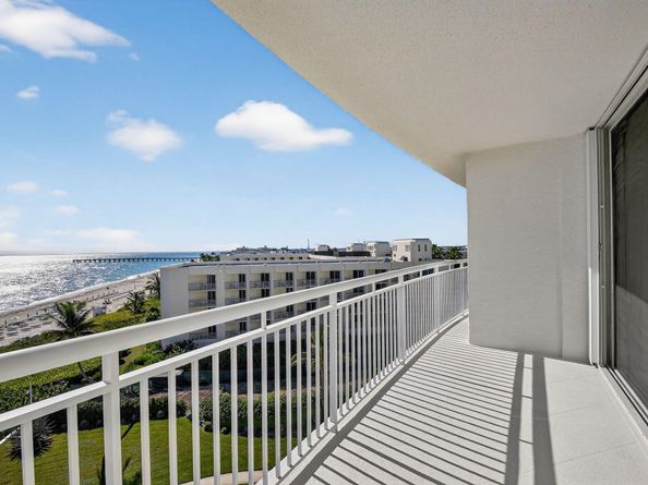 2780 S Ocean Boulevard 703, Palm Beach FL 33480