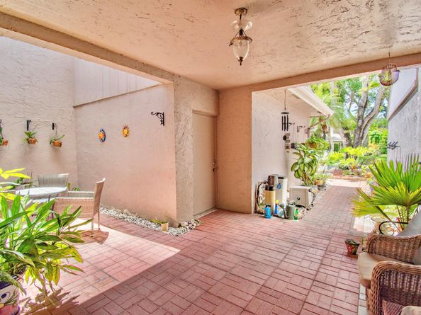 6640 Thornhill Court  6, Boca Raton FL 33433