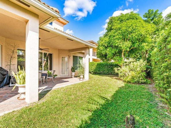 2957 Fontana Place, Royal Palm Beach FL 33411