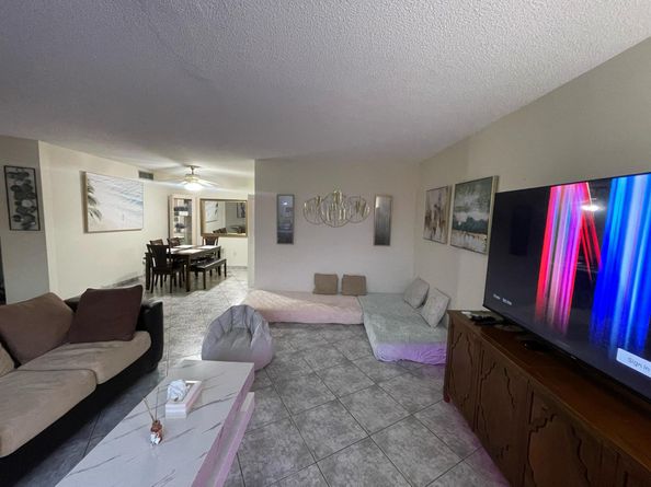 3505 S Ocean Drive 203, Hollywood FL 33019