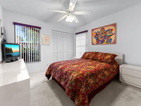 6126 Sunny Pointe Circle, Delray Beach FL 33484