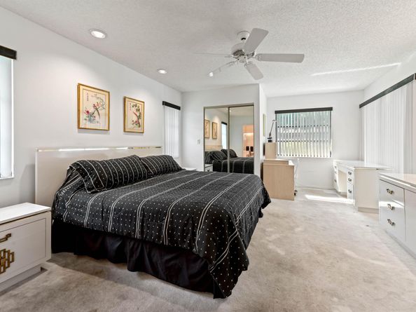 6126 Sunny Pointe Circle, Delray Beach FL 33484