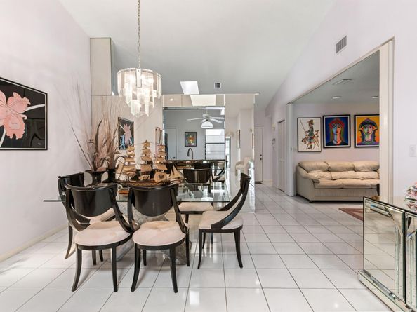 6126 Sunny Pointe Circle, Delray Beach FL 33484