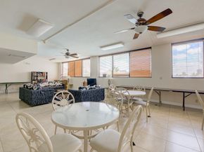 427 Golden Isles Dr 14B, Hallandale Beach FL 33009