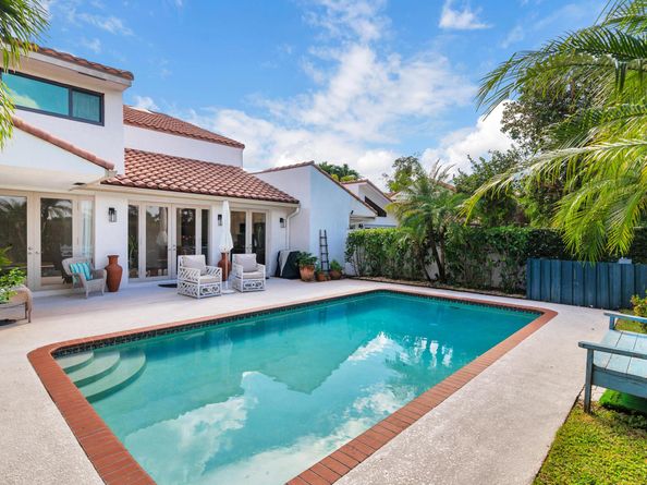 2379 Windsor Way Court, Wellington FL 33414