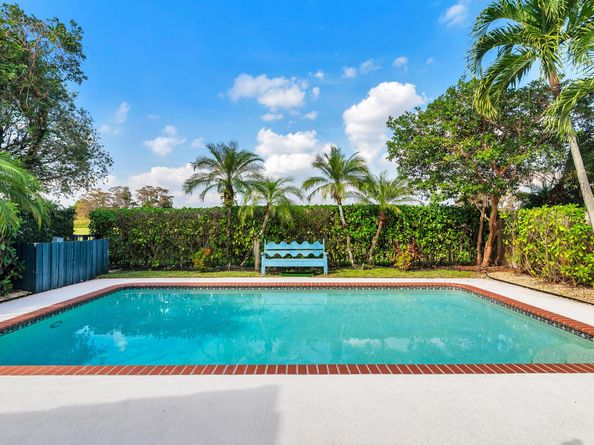 2379 Windsor Way Court, Wellington FL 33414