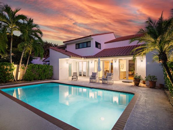 2379 Windsor Way Court, Wellington FL 33414