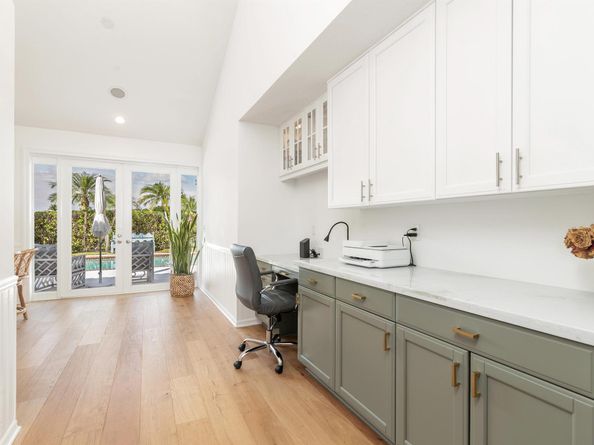 2379 Windsor Way Court, Wellington FL 33414