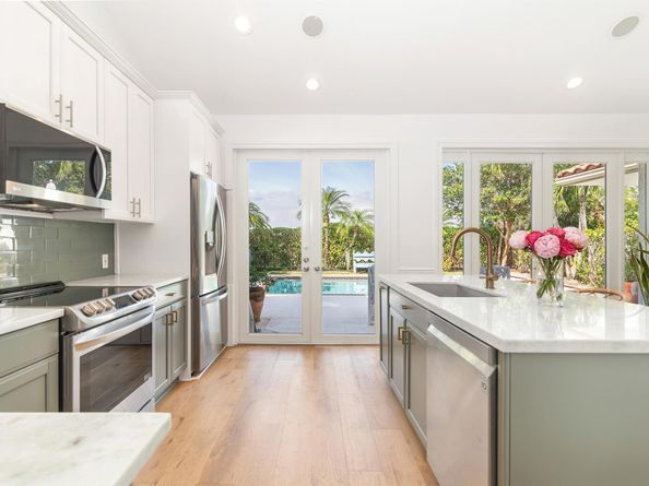 2379 Windsor Way Court, Wellington FL 33414