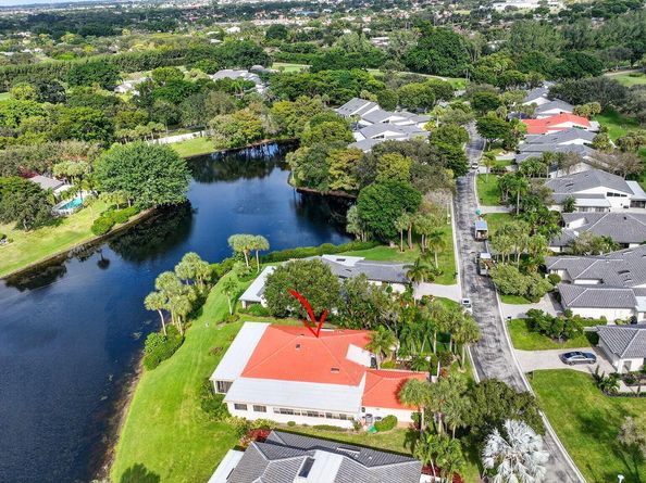 54 Bristol Drive, Boynton Beach FL 33436