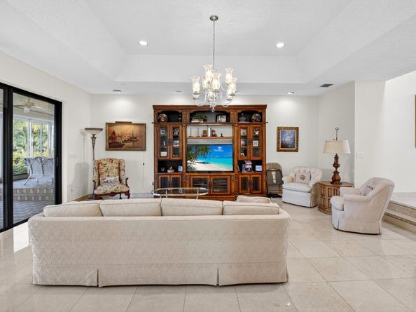 54 Bristol Drive, Boynton Beach FL 33436