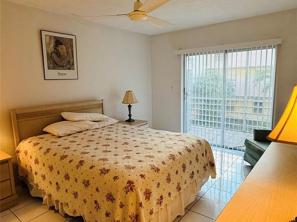 3081 NW 47th Ter 206, Lauderdale Lakes FL 33313