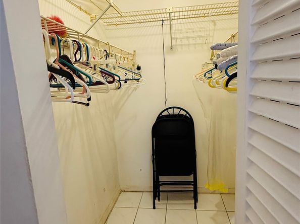 3081 NW 47th Ter 206, Lauderdale Lakes FL 33313