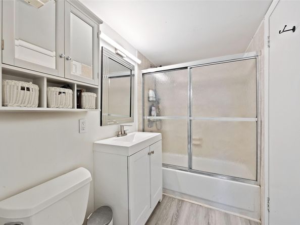 Undisclosed Address #FX-10531640, Boca Raton FL 33433
