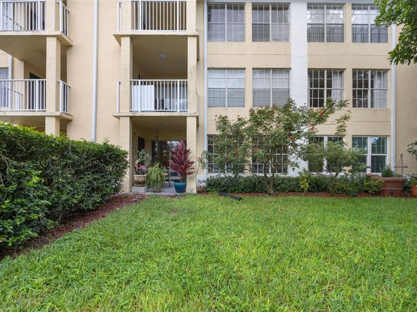 Undisclosed Address #FX-10531640, Boca Raton FL 33433