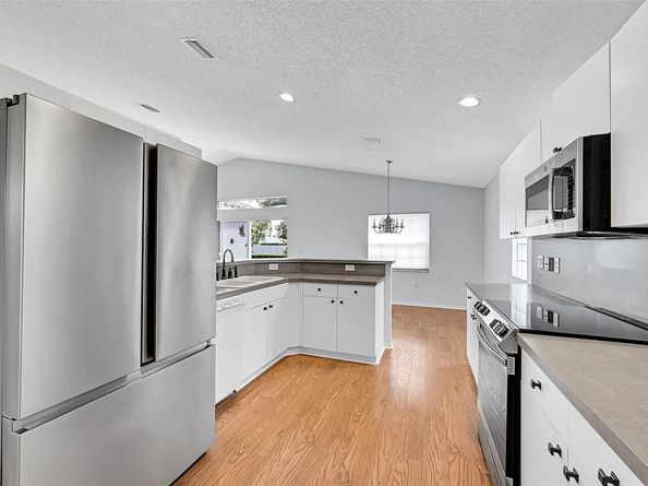 8540 NW 46th Dr, Coral Springs FL 33067