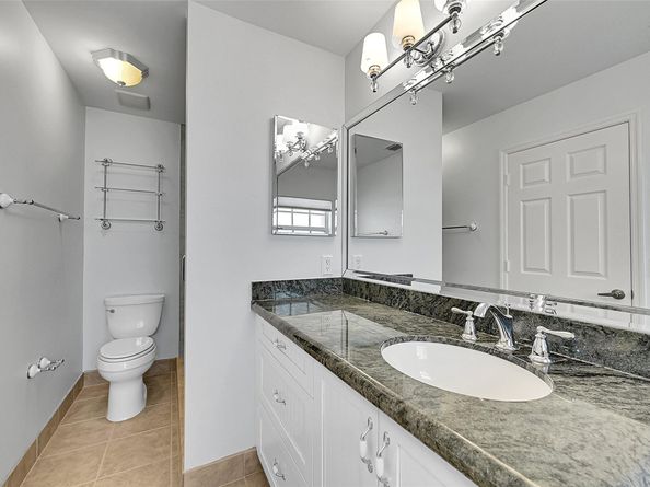 8540 NW 46th Dr, Coral Springs FL 33067