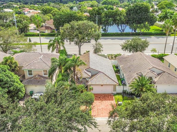 8540 NW 46th Dr, Coral Springs FL 33067