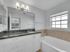 8540 NW 46th Dr, Coral Springs FL 33067