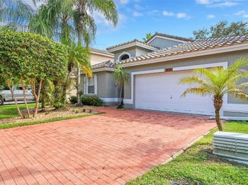 8540 NW 46th Dr