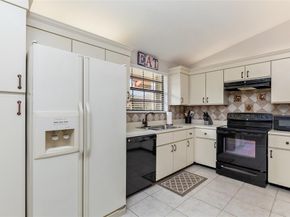 206 Congressional Way 206, Deerfield Beach FL 33442