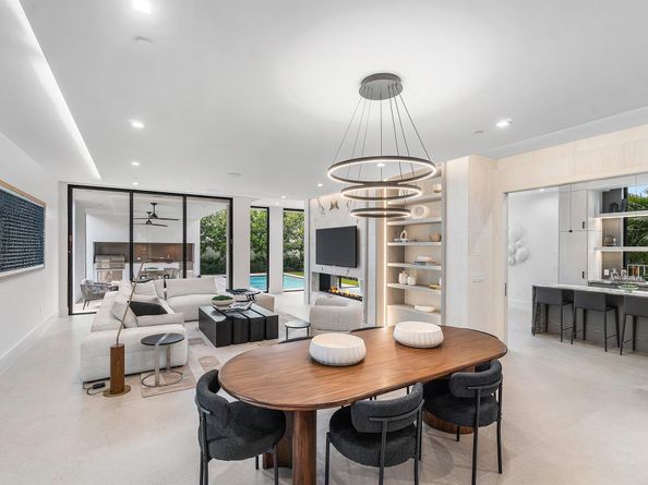 810 Palm Trail, Delray Beach FL 33483