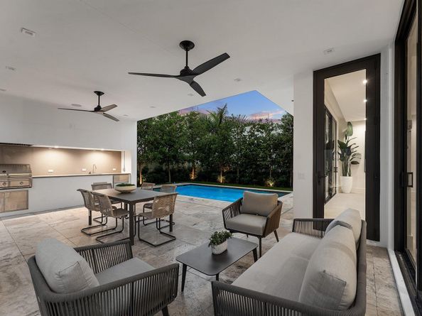 810 Palm Trail, Delray Beach FL 33483