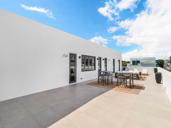 810 Palm Trail, Delray Beach FL 33483