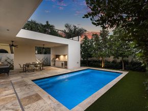 810 Palm Trail, Delray Beach FL 33483