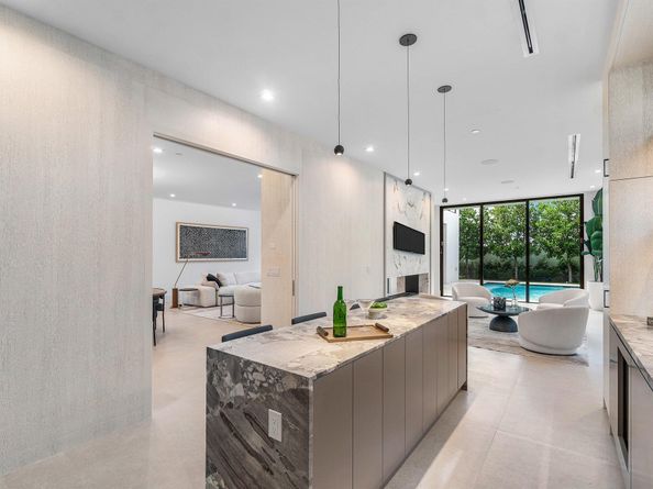 810 Palm Trail, Delray Beach FL 33483